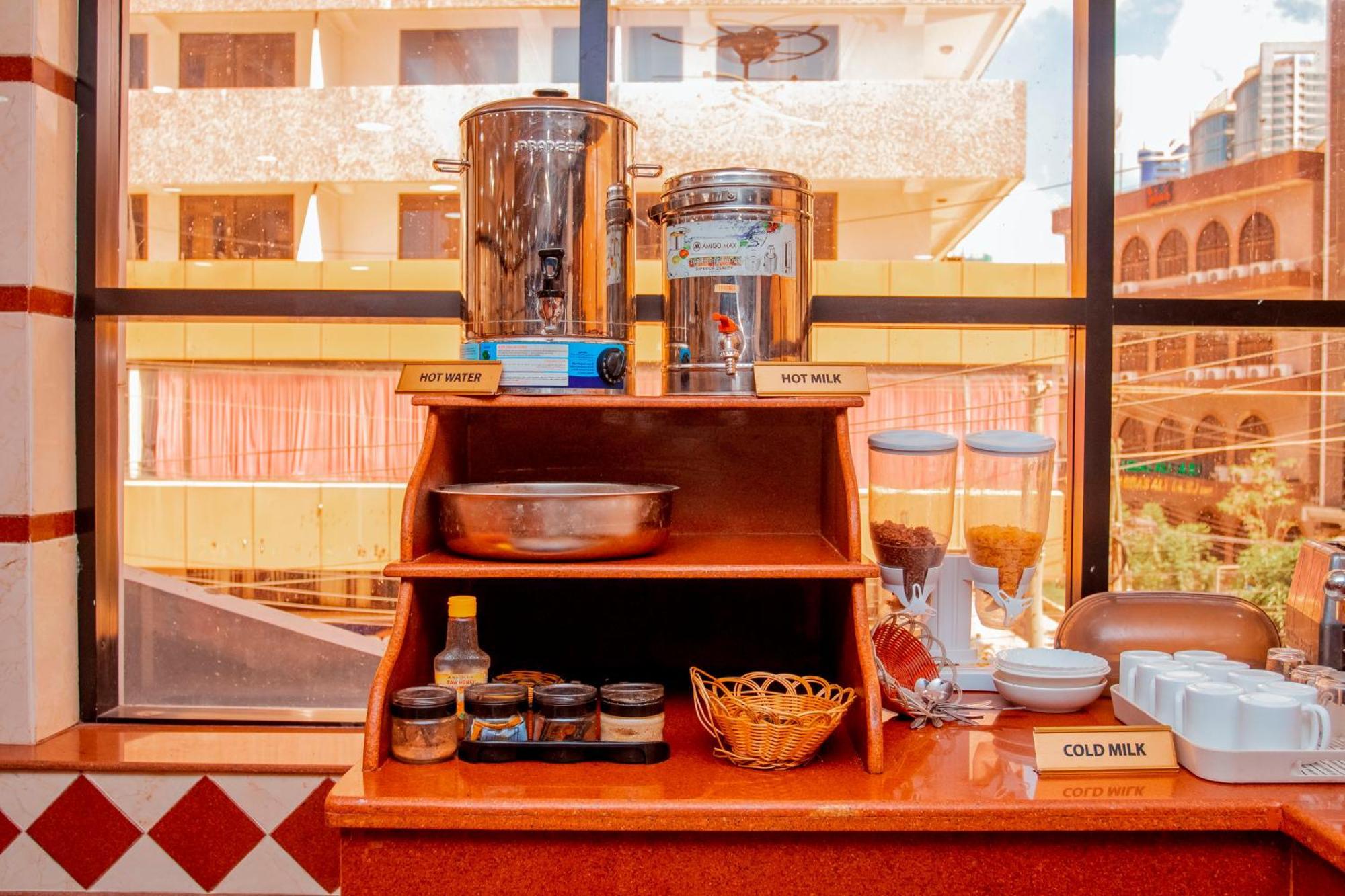 Sleep Inn Hotel - City Centre Νταρ ες Σαλάμ Εξωτερικό φωτογραφία