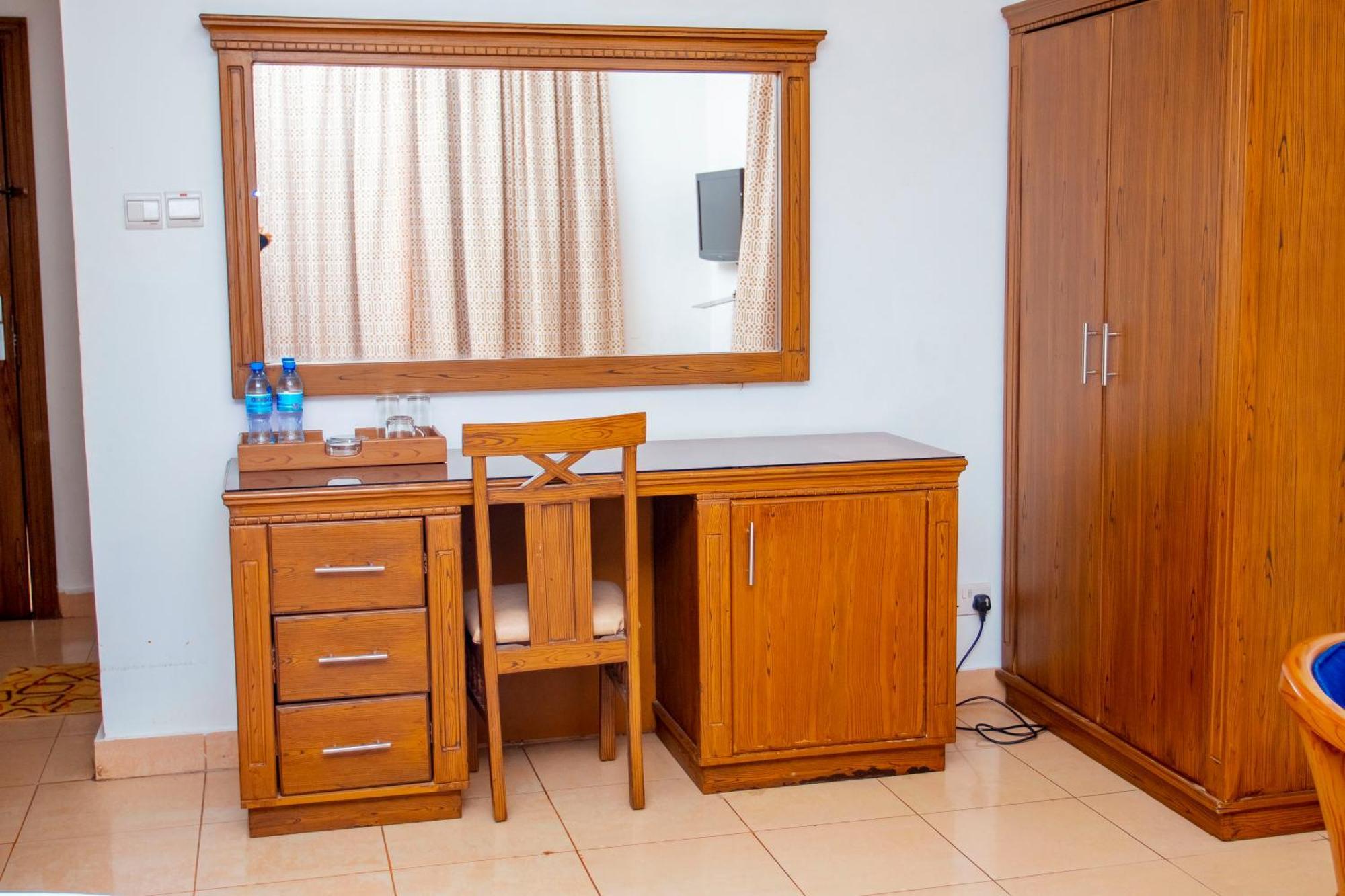 Sleep Inn Hotel - City Centre Νταρ ες Σαλάμ Εξωτερικό φωτογραφία