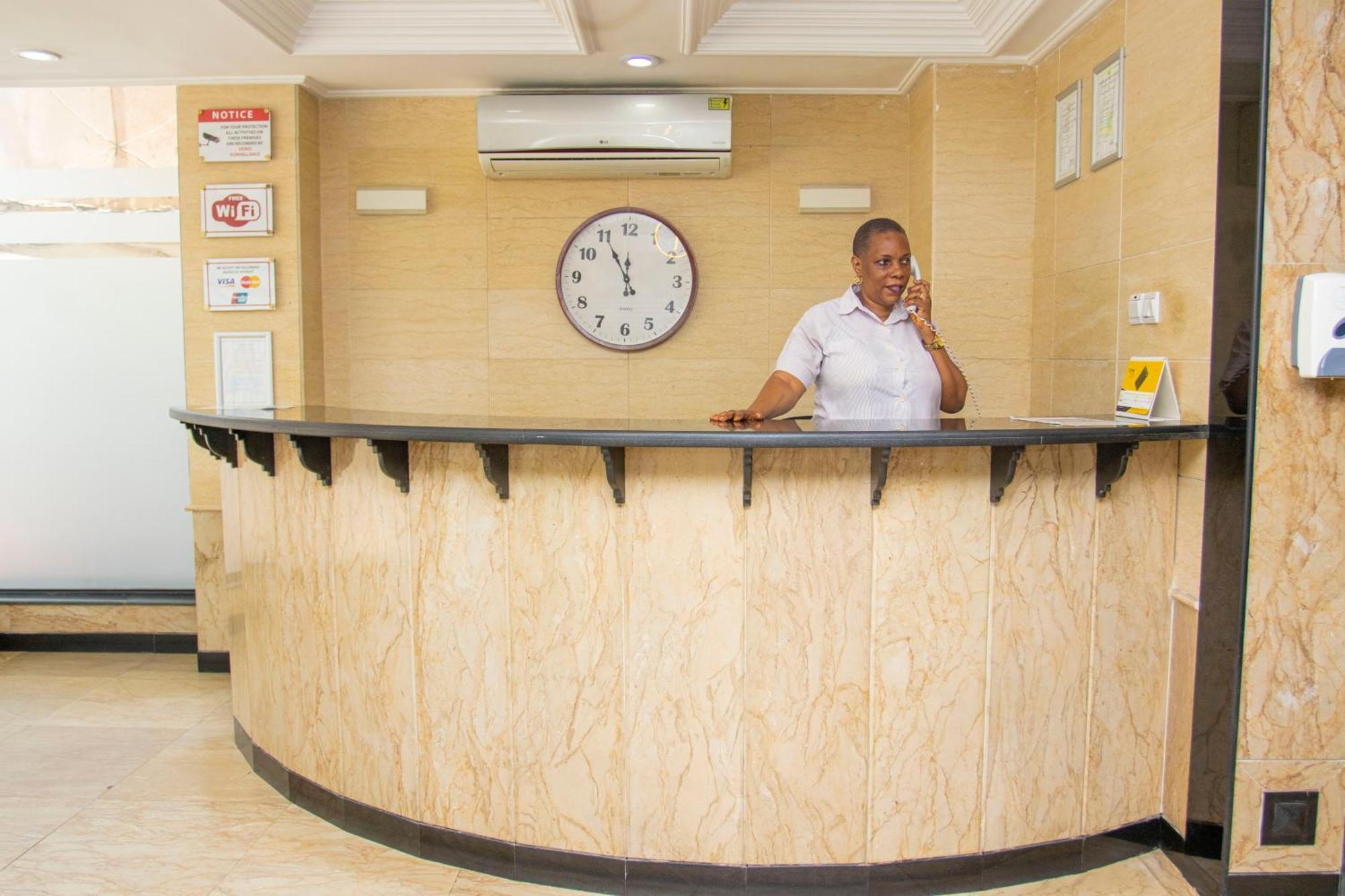 Sleep Inn Hotel - City Centre Νταρ ες Σαλάμ Εξωτερικό φωτογραφία